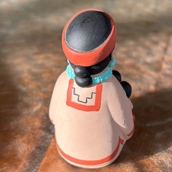 Vintage Clay Native American Pueblo Storyteller figurine. - Picture 3 of 4